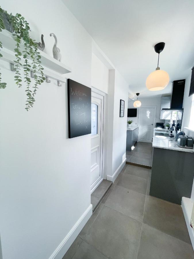 Tettenhall Village Townhouse *