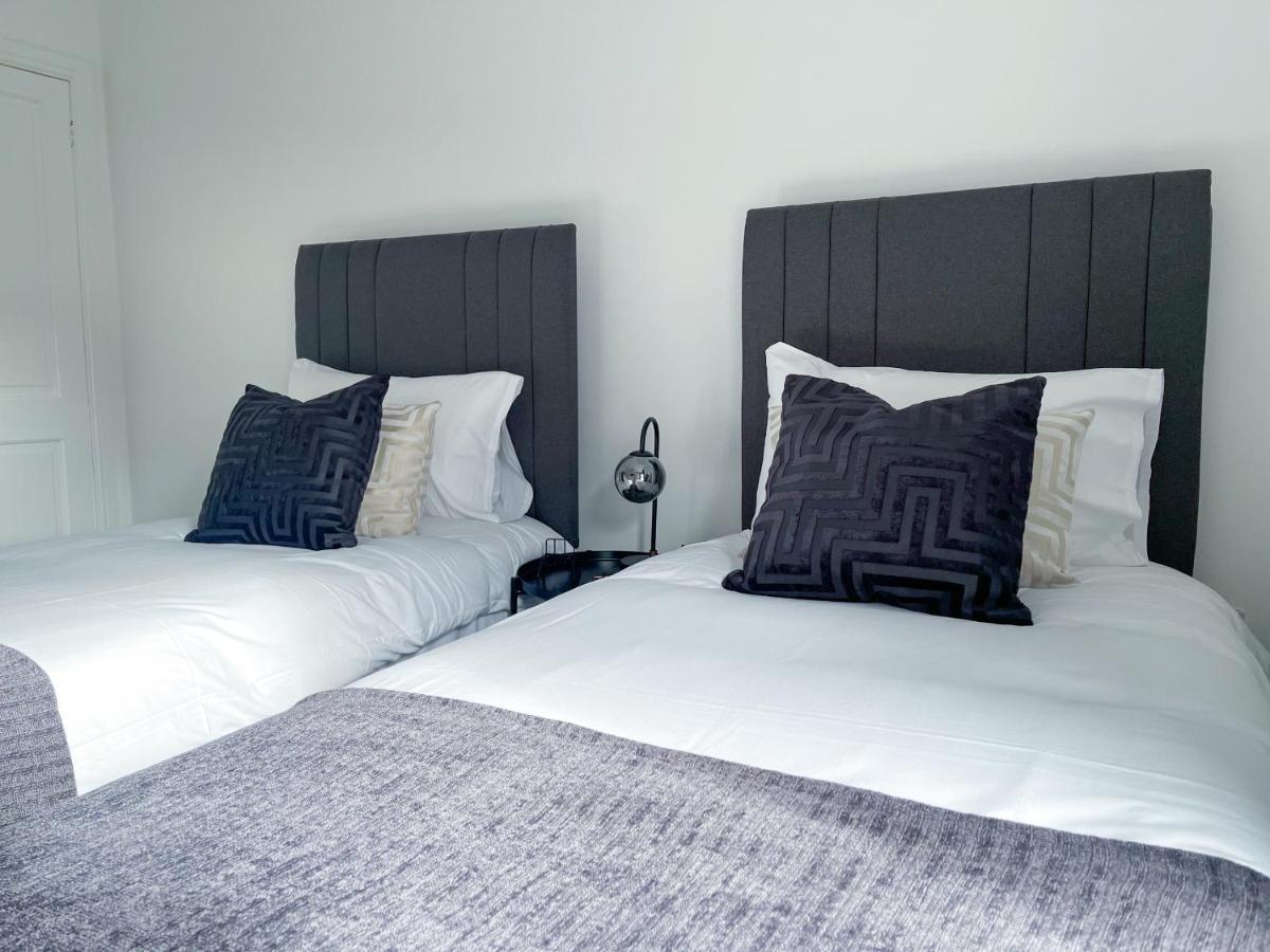 Tettenhall Village Townhouse Holiday home Wolverhampton