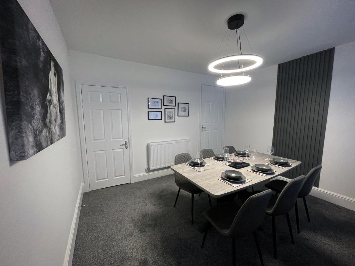 Tettenhall Village Townhouse * Wolverhampton