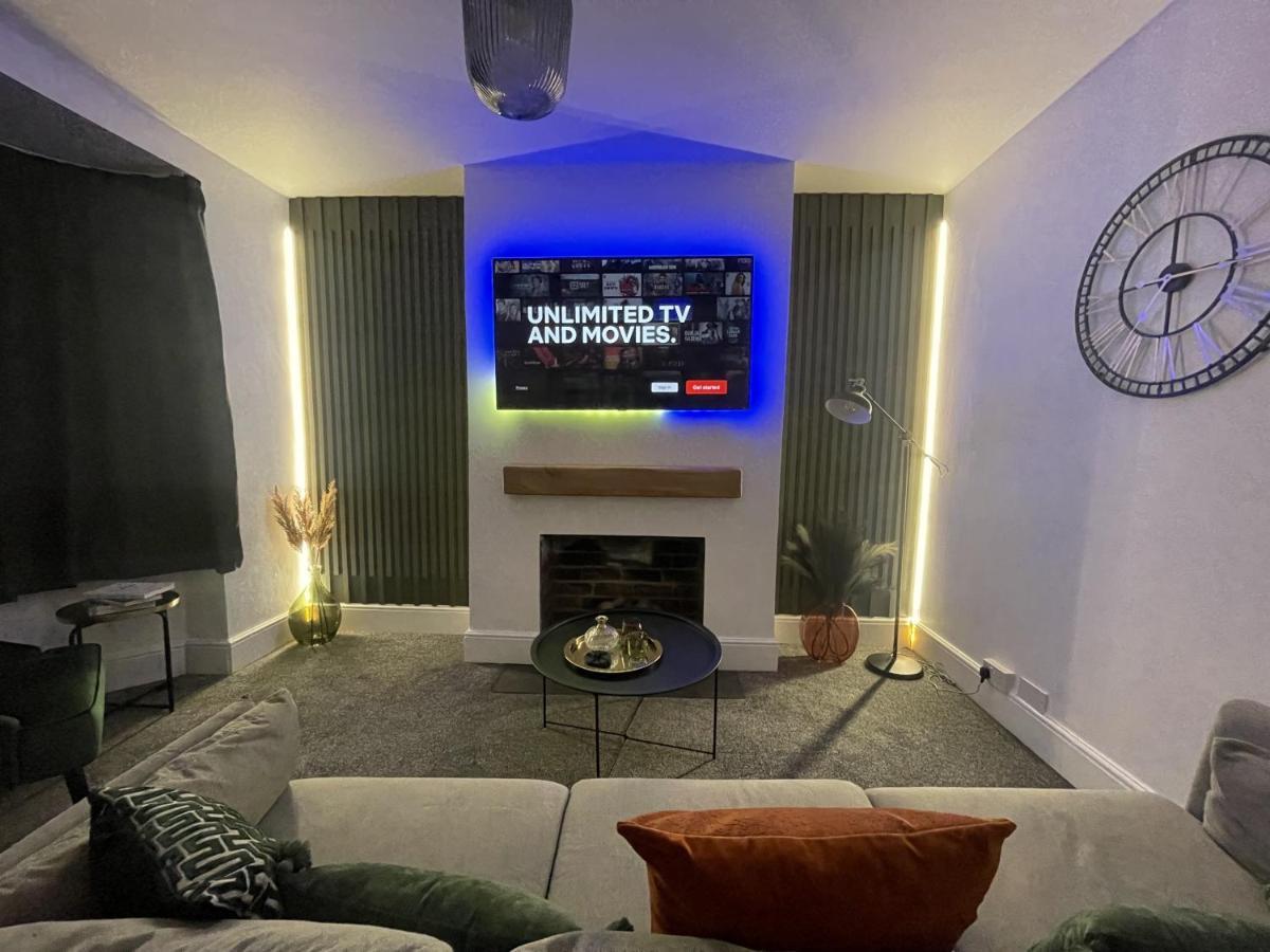 Tettenhall Village Townhouse Holiday home Wolverhampton